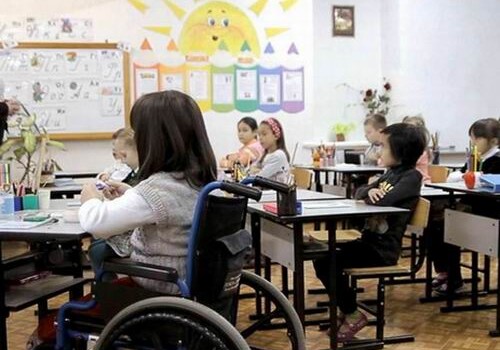 В Азербайджане будут созданы дошкольные учреждения для детей с ограниченными возможностями