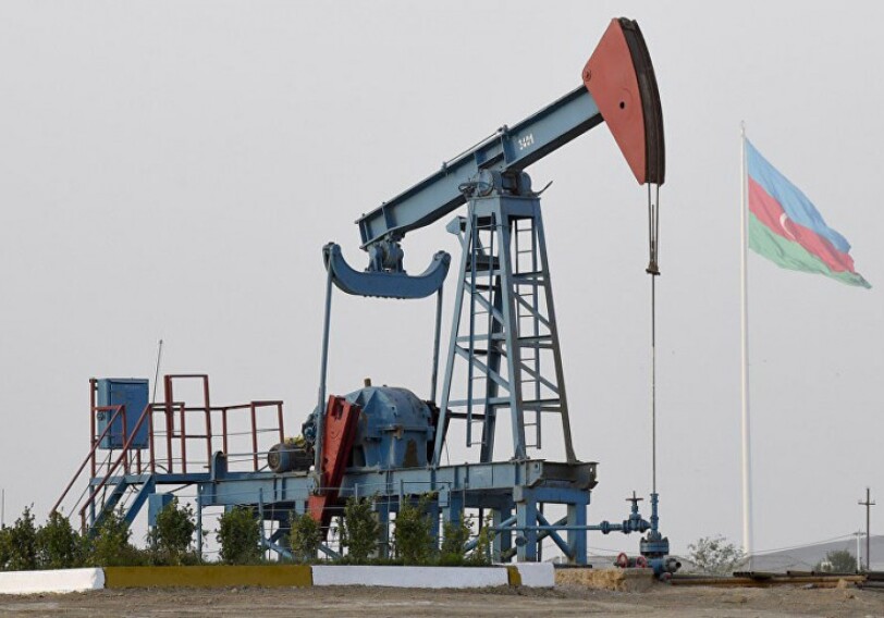 Цена барреля нефти «Азери Лайт» составила $52,98 