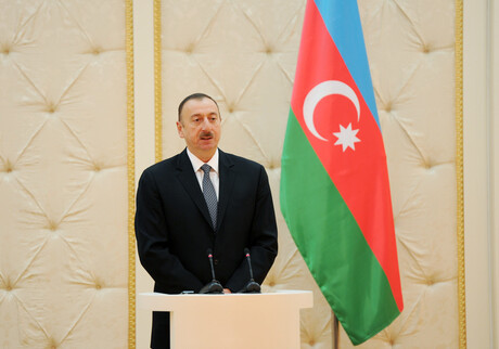 Президент Ильхам Алиев поздравил азербайджанский народ с Новруз байрамы