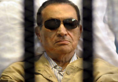 Хосни Мубарак вернулся домой после 6 лет под стражей