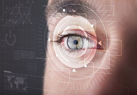 Японские ученые впервые пересадили стволовые клетки сетчатки глаза