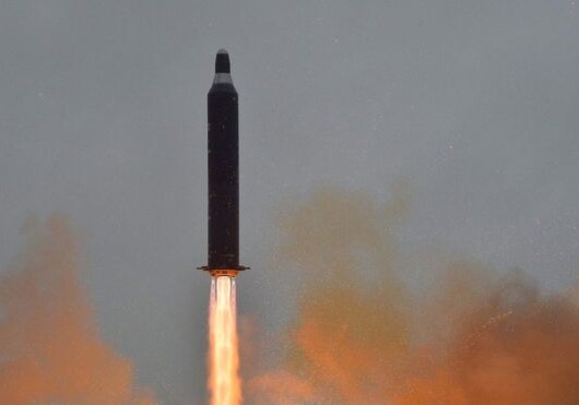 Северная Корея осуществила запуск баллистической ракеты 