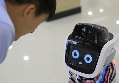 Украденный китайский робот помог задержать своего похитителя