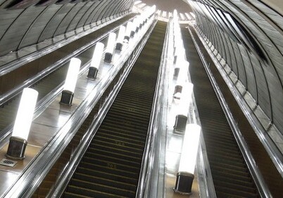 Немецкая компания поставит для Бакинского метро 25 эскалаторов