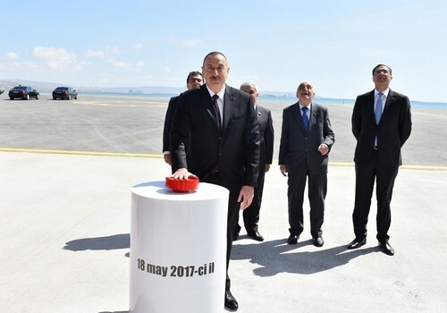 Президент Азербайджана принял участие в открытии полупогружной буровой установки (Фото)