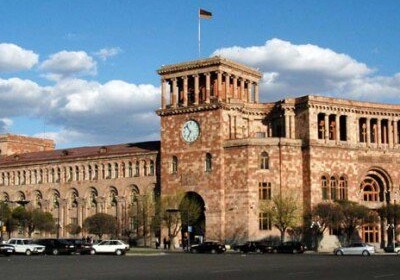Правительство Армении подало в отставку