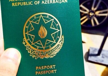Армянин хочет получить гражданство Азербайджана