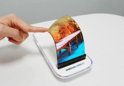 Samsung представила растягиваемый OLED-дисплей