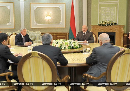 «Проблемы в регионе необходимо решать самостоятельно, без иностранных политбюро» - Лукашенко 
