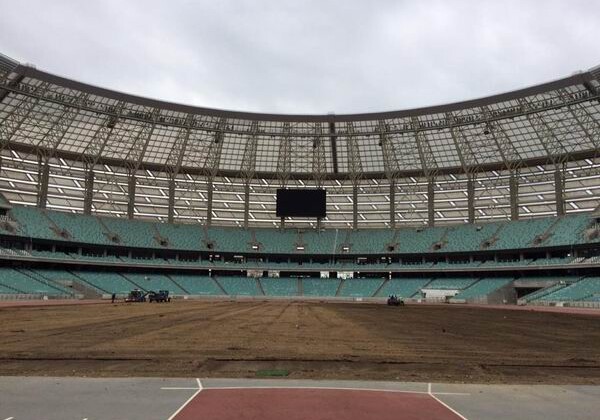 Олимпийский стадион Баку начали готовить к матчам сборной (Фото)