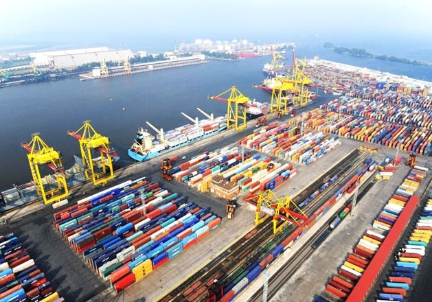 Порт Алят стал монополистом на беспошлинные поставки грузинских грузов в Китай