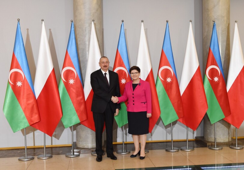 Президент Ильхам Алиев встретился с премьером Польши (Фото)