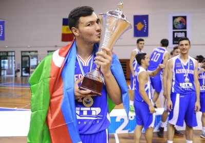 В чемпионате Франции будет выступать азербайджанский баскетболист