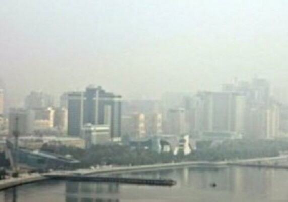 В Баку плотность пыли превысила норму
