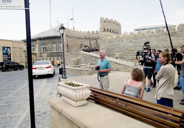 Леонид Якубович приехал в Баку для съемок в рекламе (Фото)
