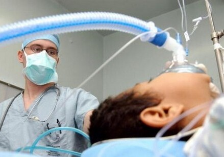 В Агдашской больнице после наркоза скончался 9-летний мальчик (Обновлено)