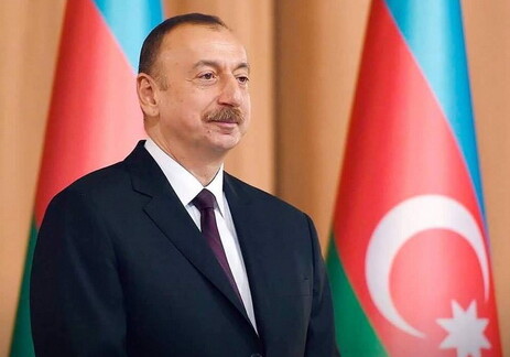 Президент Азербайджана поздравил своего черногорского коллегу