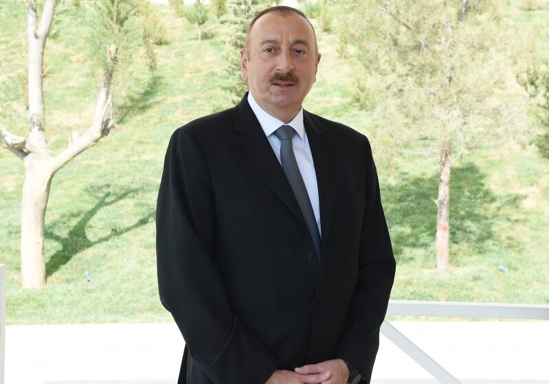 Ильхам Алиев: «Я неоднократно предупреждал чиновников, частные структуры, чтобы деревья не вырубались!»