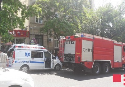 Пожар в швейном цеху в Баку, погиб человек (Фото)