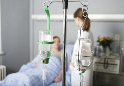 В больницу Сумгайыта госпитализировано 12 человек с диагнозом отравление
