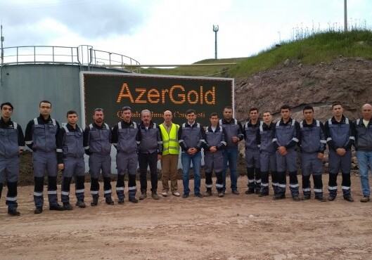 AzerGold обучает студентов добыче золота