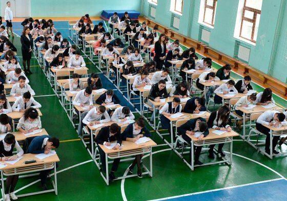 В Азербайджане госслужащие должны будут раз в 5 лет сдавать экзамен - ГЭЦ