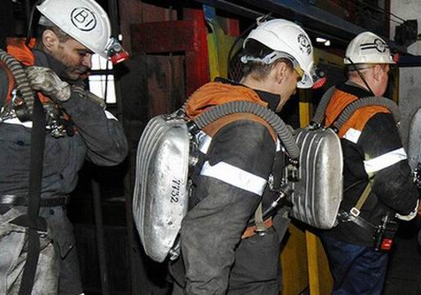 Авария на якутском алмазном руднике - Из «Мира» эвакуировано около 150 человек