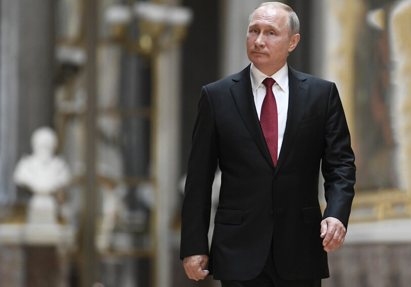 «Надеваю то, что есть в шкафу» - Путин о предпочтениях в одежде