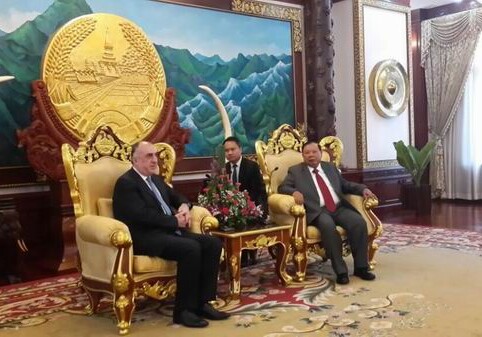 Президент Буннянг Ворачит поблагодарил правительство Азербайджана за поддержку в подготовке лаосских специалистов