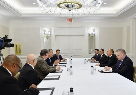 Президент Азербайджана встретился с главой Фонда этнического взаимопонимания США