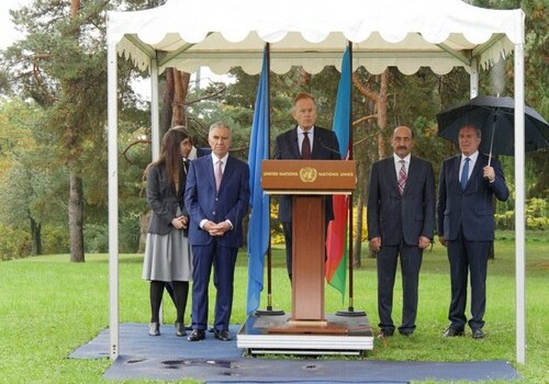 Перед женевским офисом ООН открыли подаренную правительством Азербайджана скульптуру (Фото)
