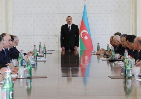Под председательством Президента Азербайджана состоялось заседание Кабинета министров (Фото)