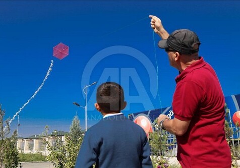 Над освобожденным селом Джоджуг Марджанлы запустили воздушных змеев (Фото)