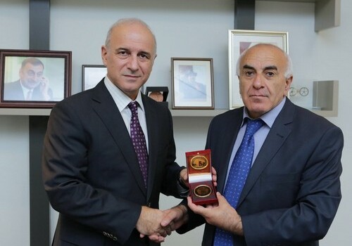 Президент Azercell удостоен звания «Лучший патриотический руководитель предприятия»