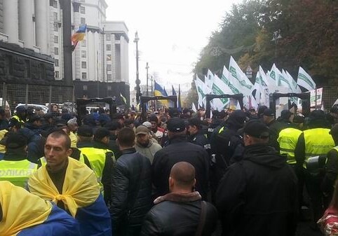 Саакашвили собрал несколько тысяч человек на акцию протеста (Фото-Видео)
