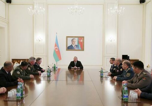 Ильхам Алиев принял участников заседания Совета командующих погранвойсками СНГ (Фото-Обновлено)