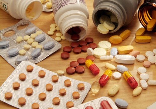 В Азербайджане начинается выпуск лекарств нескольких наименований