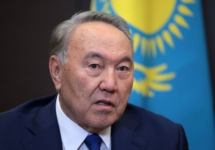 Президент Казахстана издал указ о переводе алфавита на латиницу