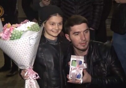 Школьница из Чечни выиграла iPhone X от Кадырова за стихотворение о Путине