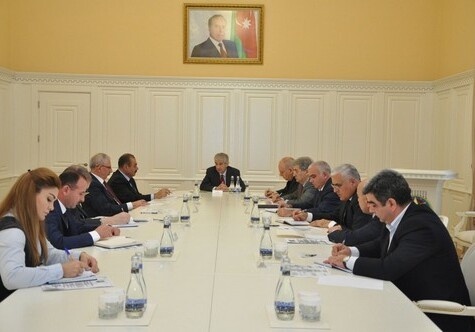 В Кабмине Азербайджана состоялось совещание с участием руководителей СМИ