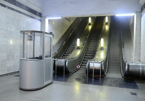 Закрывается на ремонт один из эскалаторов на станции метро «Ази Асланов»