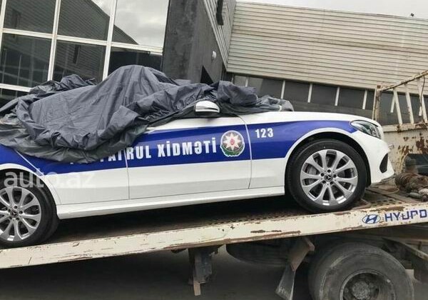Дорожная полиция Азербайджана обеспечена автомобилями «Mercedes» последней модели (Фото)