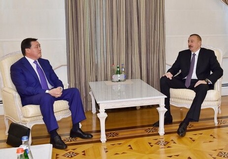 Президент Азербайджана принял первого заместителя премьер-министра Казахстана (Фото)