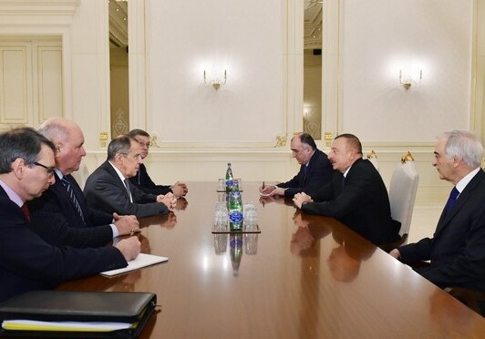Президент Азербайджана принял министра иностранных дел России