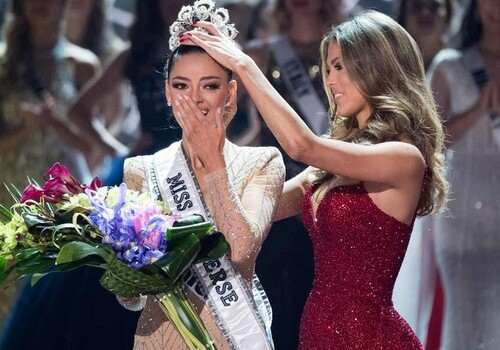 Титул «Мисс Вселенная – 2017» завоевала представительница ЮАР (Фото-Видео)