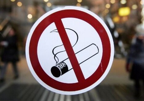 В Азербайджане принят закон об ограничении курения