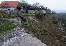 Обнародована ситуация на оползневых участках в Азербайджане