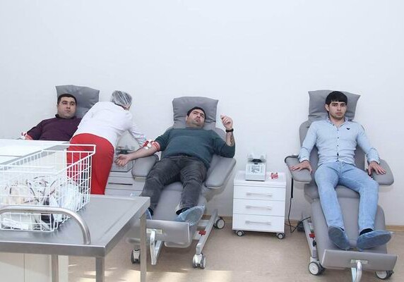 Азербайджанские спортсмены провели донорскую акцию (Фото)