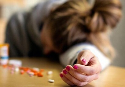 В Сабирабаде 14-летняя девушка скончалась,  выпив лекарств (Обновлено)