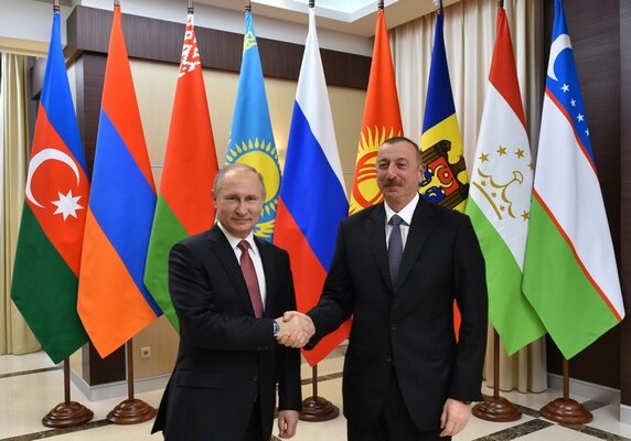 Президент Азербайджана принял участие в неофициальной встрече глав государств СНГ (Фото-Обновлено)